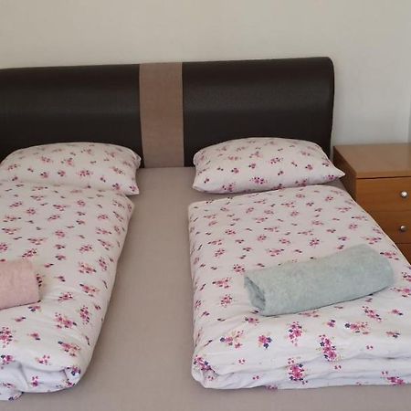 Hostel T&M Zenica Extérieur photo