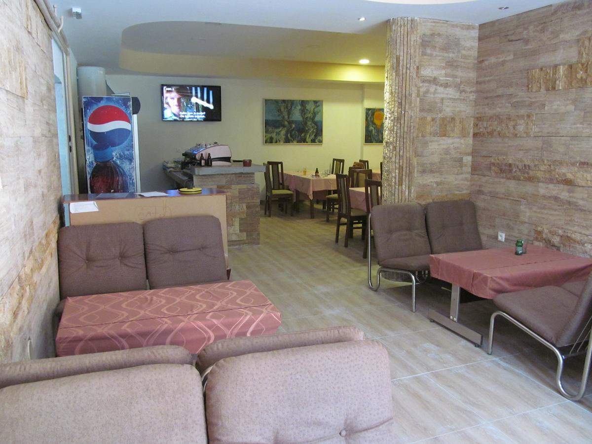 Hostel T&M Zenica Extérieur photo